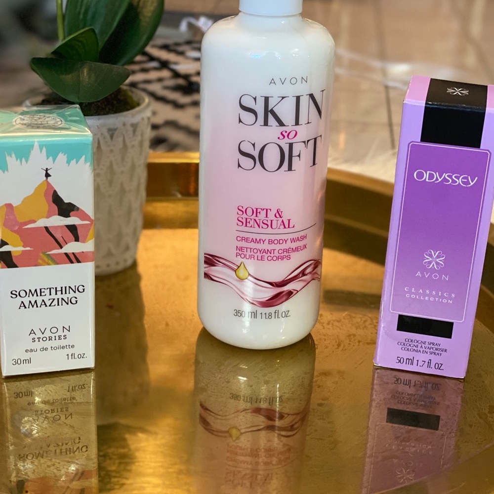 Avon beauty fragrance set